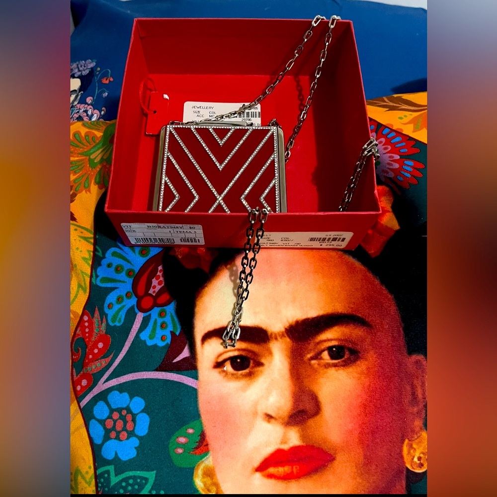 Valentino red rockstud small clutch ideal for the evening used one time